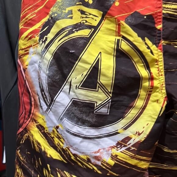 Swim Trunks Shorts Marvel Avengers Boys Sz L 10/12 fun bright reds - Picture 6 of 6